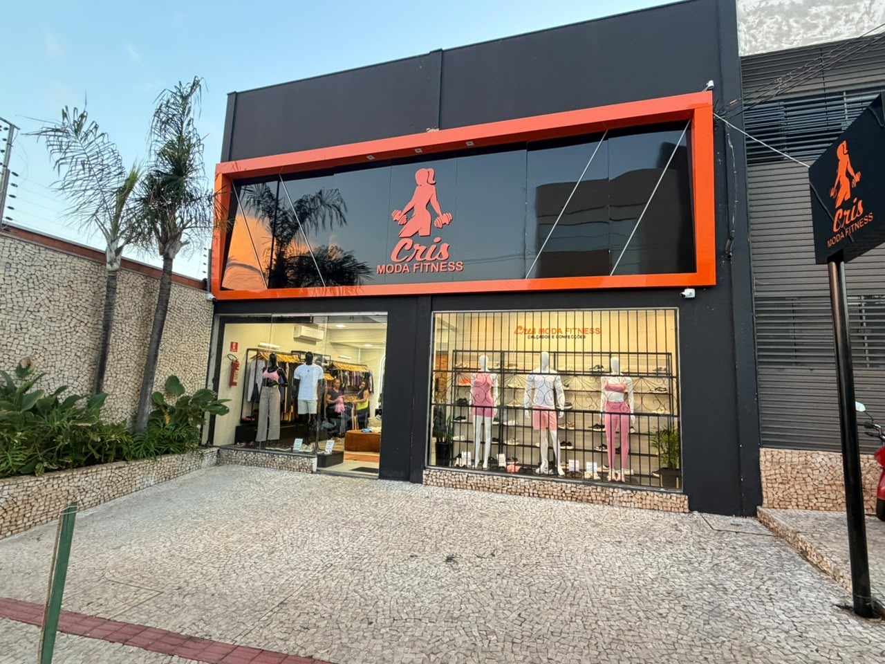 Fachada da loja Cris Moda Fitness em Rondonópolis